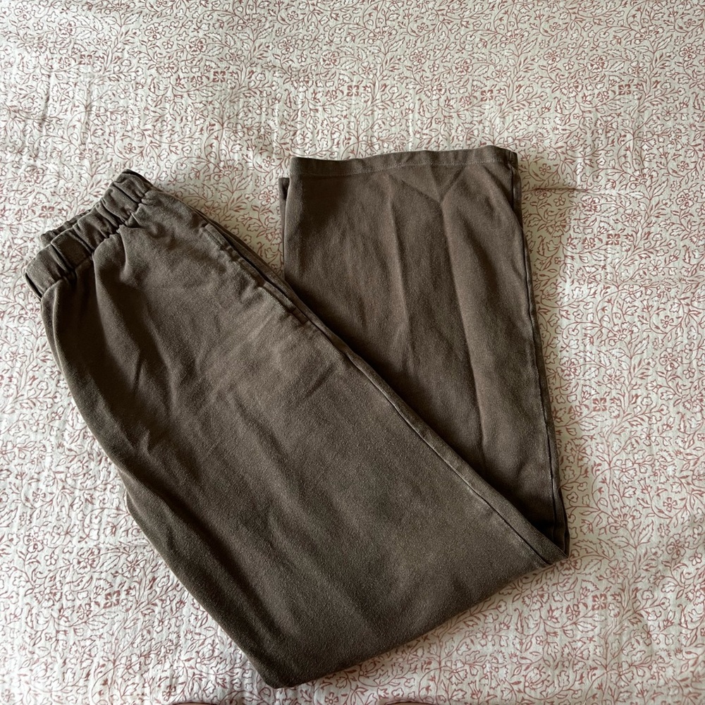 Brandy Melville/ John galt sweatpants